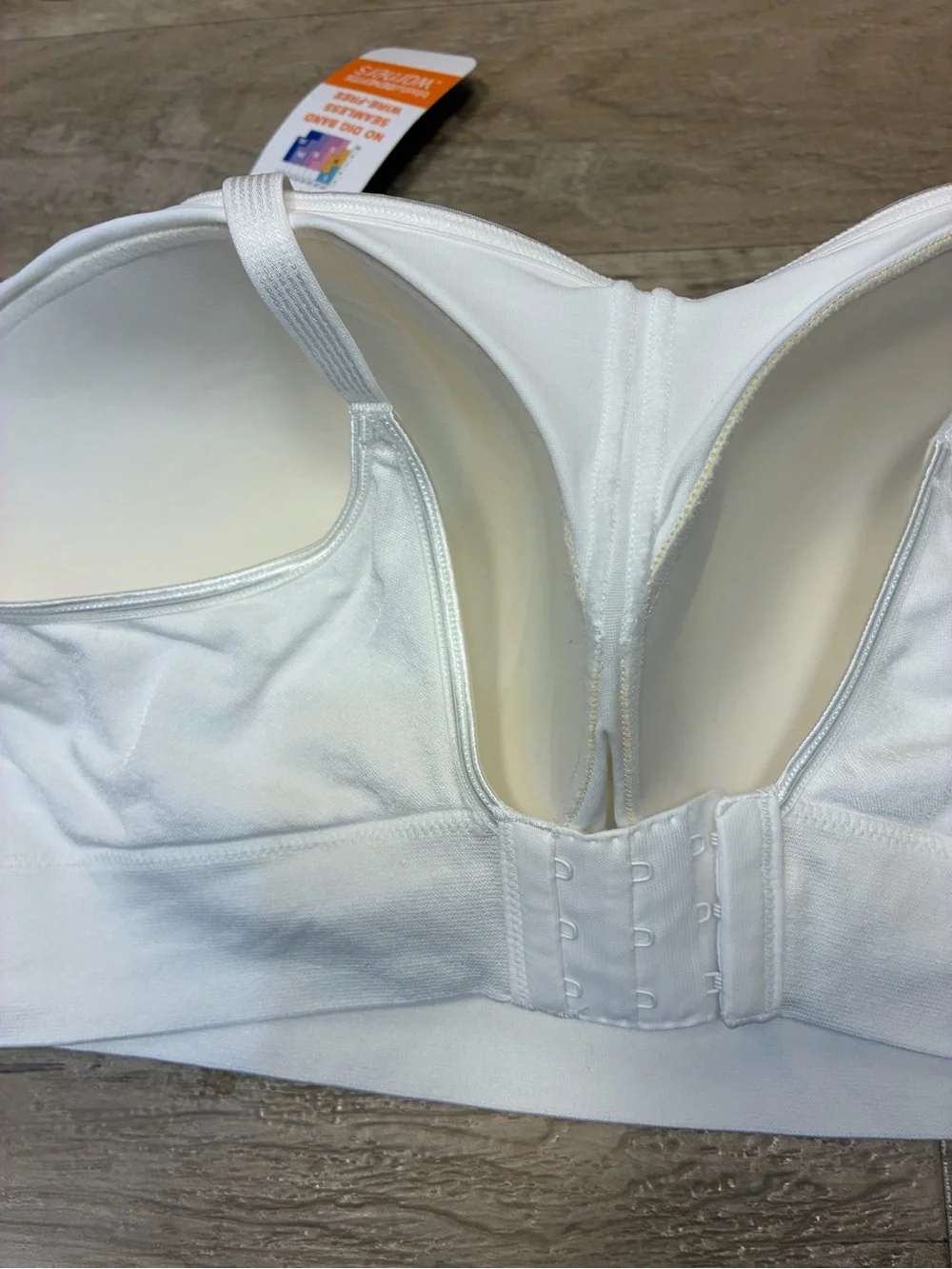 Warners Blissful Benefits Seamless Wirefree Bra - Picture 5 of 8